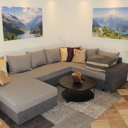 Ferienwohnung Auszeit Stubai ฟูลป์เมส ภายนอก รูปภาพ