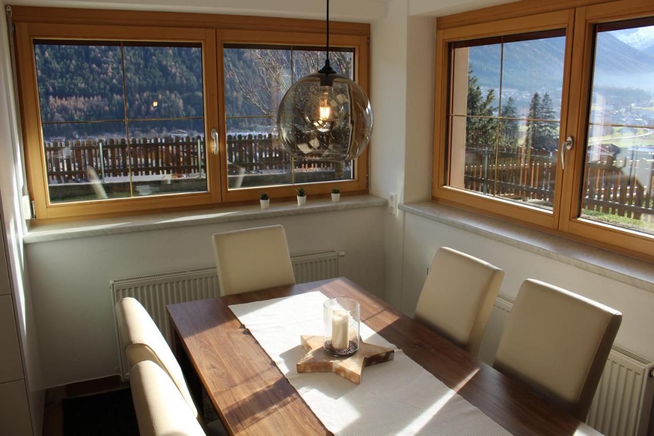 Ferienwohnung Auszeit Stubai ฟูลป์เมส ภายนอก รูปภาพ