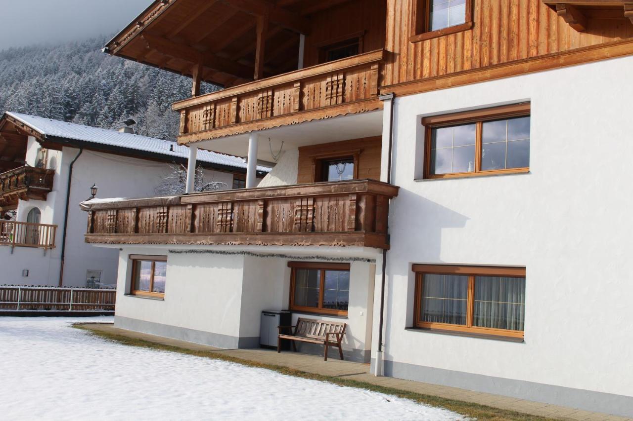 Ferienwohnung Auszeit Stubai ฟูลป์เมส ภายนอก รูปภาพ