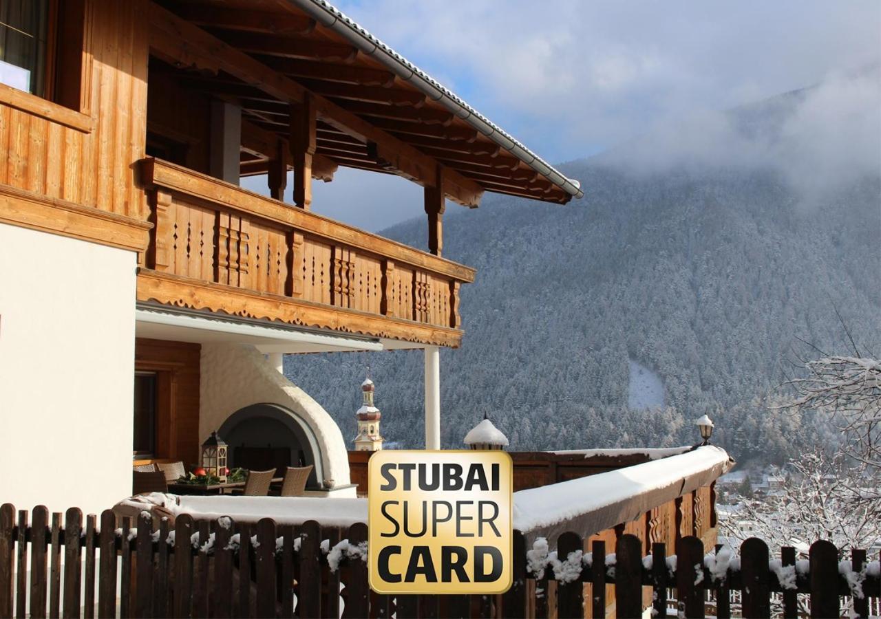 Ferienwohnung Auszeit Stubai ฟูลป์เมส ภายนอก รูปภาพ